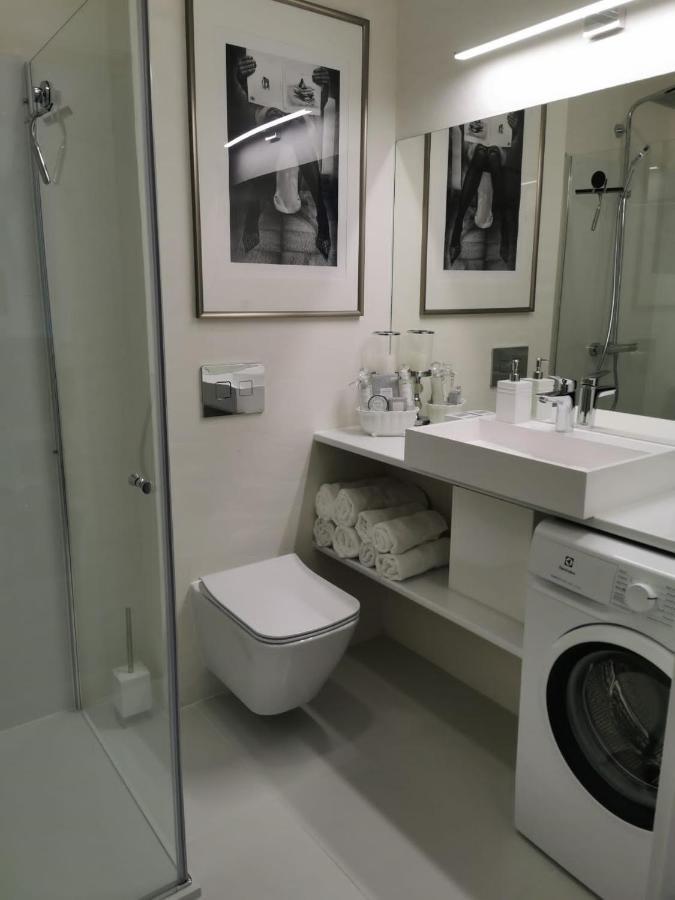 Przytulny Apartament Z Kominkiem Przy Jeziorze 보르네 술리노보 외부 사진