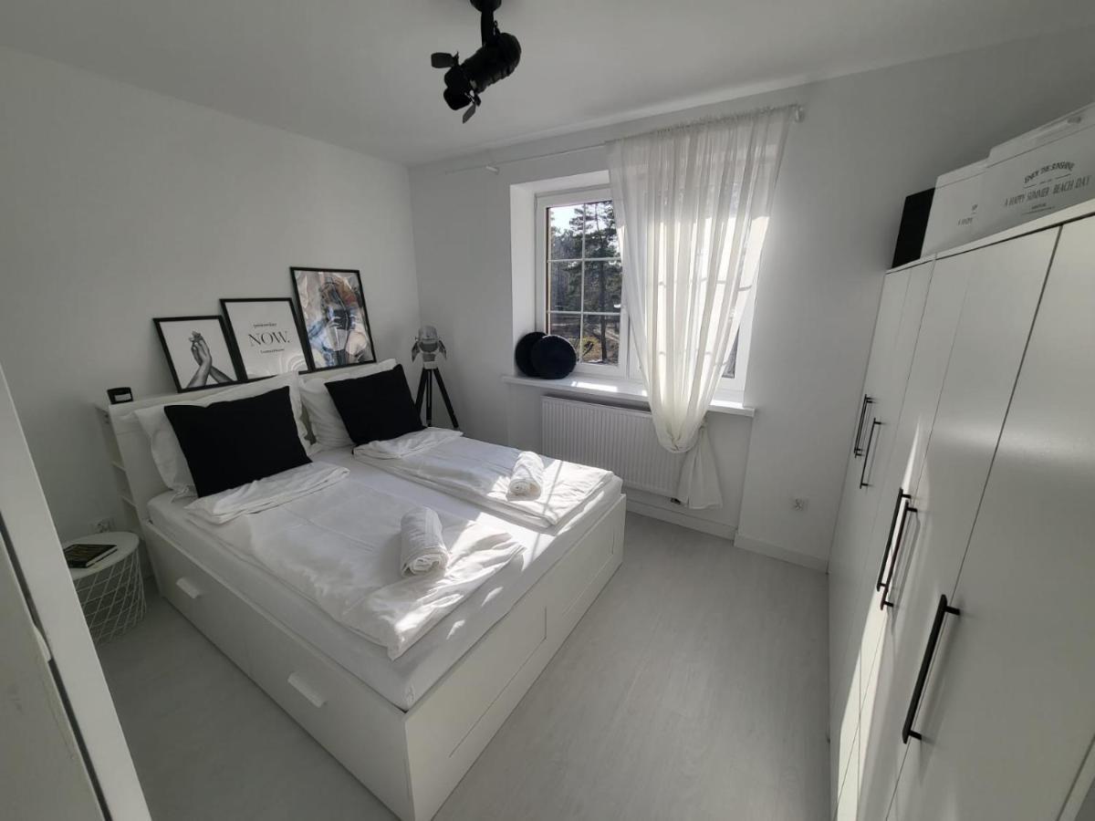 Przytulny Apartament Z Kominkiem Przy Jeziorze 보르네 술리노보 외부 사진