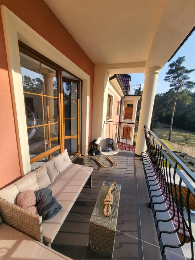 Przytulny Apartament Z Kominkiem Przy Jeziorze 보르네 술리노보 외부 사진